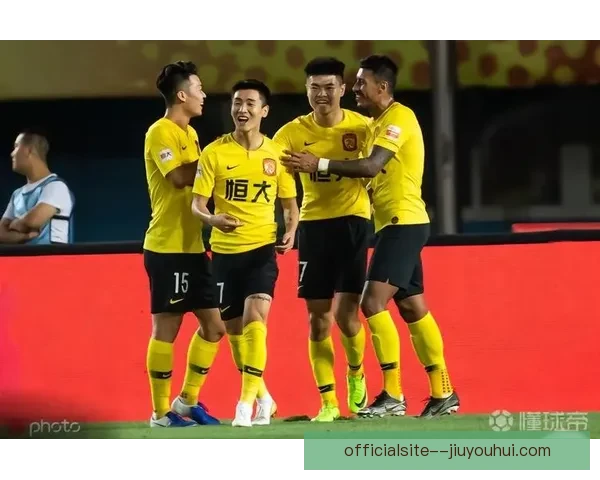 国家队核心球员伤停对比赛走势与战术体系影响分析及胜负结果深度解析 国家队核心球员伤停对比赛走势与战术体系影响分析及胜负结果深度解析